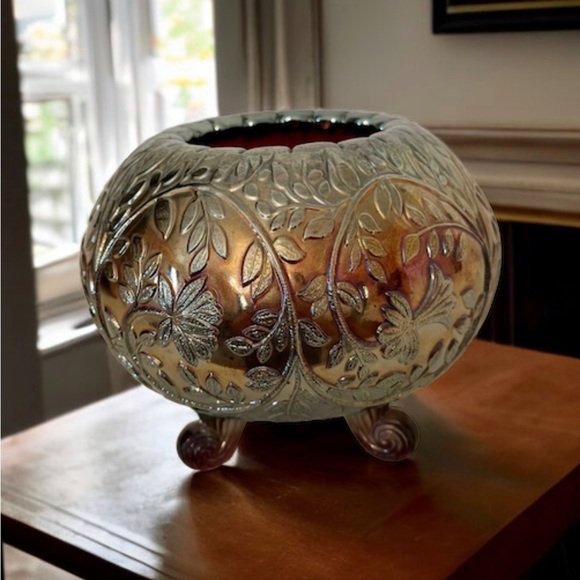 Westmoreland Glass Louisa Pattern Rose Bowl - Picture 11 of 14